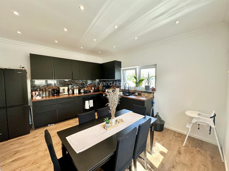 Casa individuala cu 5 camere - 190 mp utili - Zona centrala Mosnita Veche  - 2