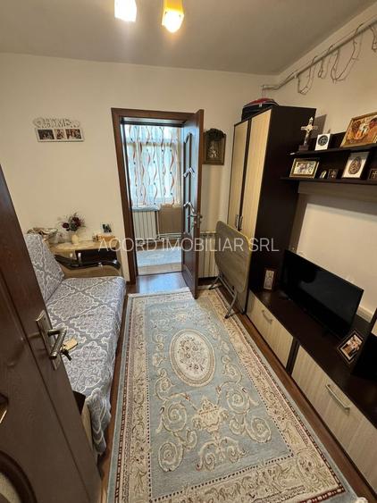 Apartament 2 camere(transformat in 3)decomandat-zona Anda - 10