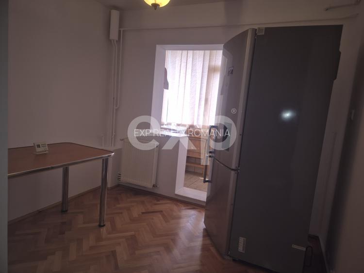 De închiriat apartament 3 camere in Pitești Popa Sapca - 6