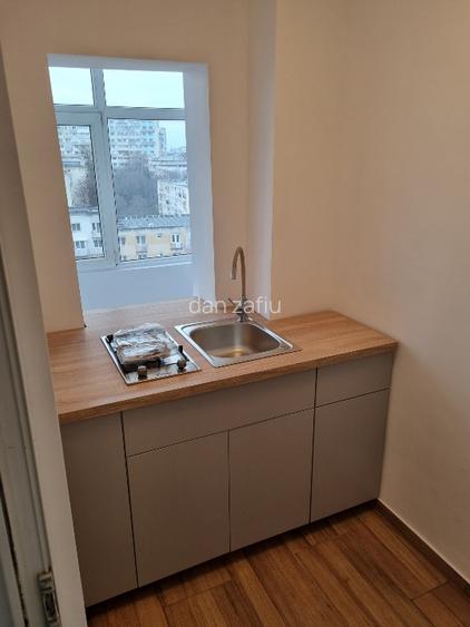 Garsoniera  City Mall Parc Tabacarie - direct proprietar - 4