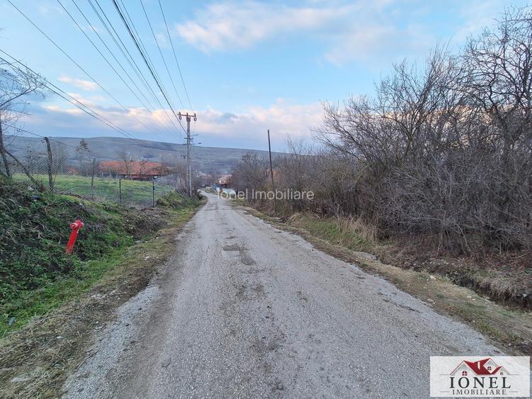 Teren intravilan de vanzare in Berghin- Henig - 2