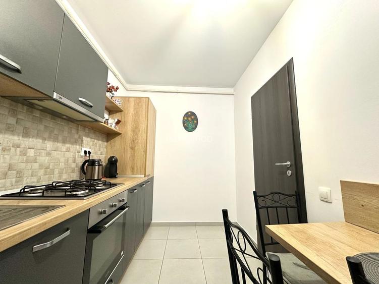 Garsonieră de închiriat + parcare - 2