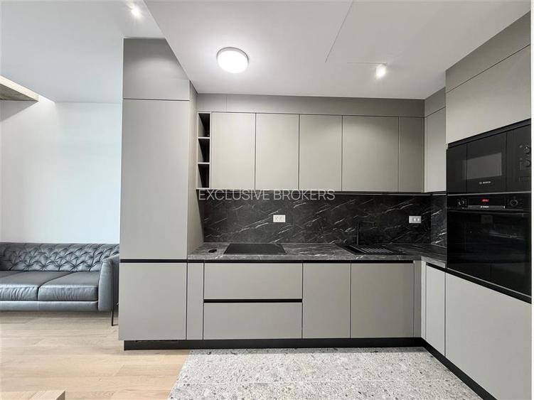 2 CAMERE UPSITE MOBILAT  PARCARE SI BOXA - 8