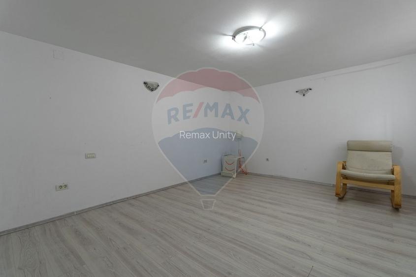 Garsonieră de închiriat– Strada Republicii 31/ Comision 0% - 2