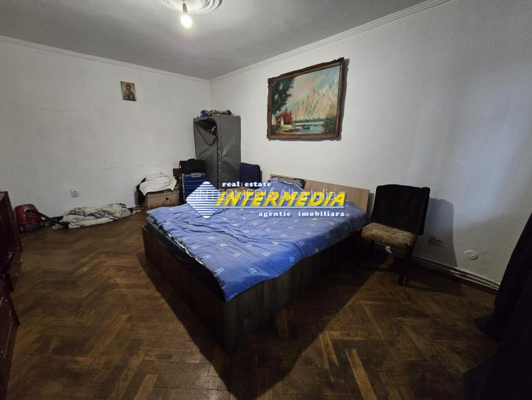 Apartament 4 camere  90 mp cu garaj si pivnita, decomandat - 3