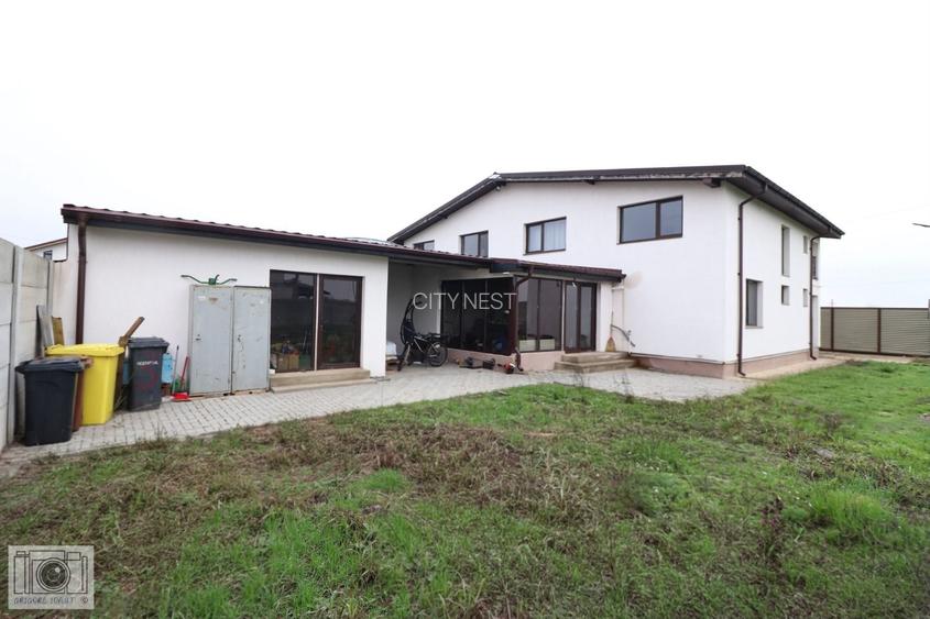 Soluție Locativă pentru Firme: Vilă cu Capacitate Mare în Ciorogarla - 28