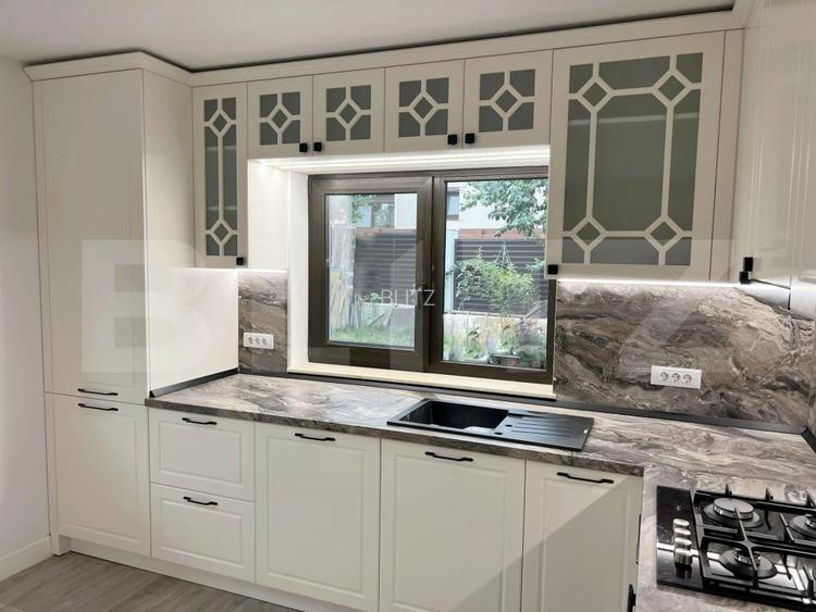 Vila de lux cu 5 camere in Galata, zona linistita  - 9