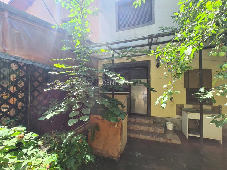 Vila P+1+M zona Militari - Pacii - str. Paralutelor constructie 2007 tip duplex - 16