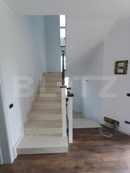Casa de vanzare, 321 mp, teren 2650, zona Poiana Patrauti - 14
