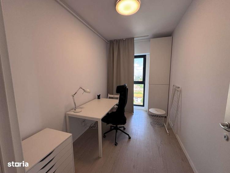 Apartament luminos cu balcon și parcare în Sisesti