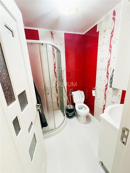 LIPOVEI - 3 CAM - 2 BAI - DECOM. - CENTRALA/AC - BALCON SPATIOS - RENOVAT - ZONA - 8