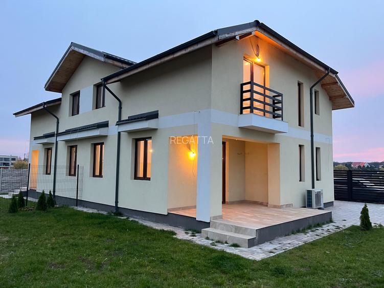 Vila cea mai ieftina tip Duplex * Vedere la Lac * Laguna Albastra * - 2