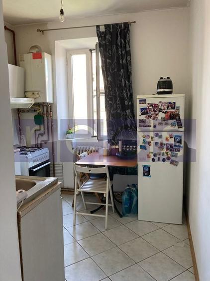 VANZARE 2 CAMERE  DECOMANDAT -Dorobanti- Iancu de Hunedoara - 24