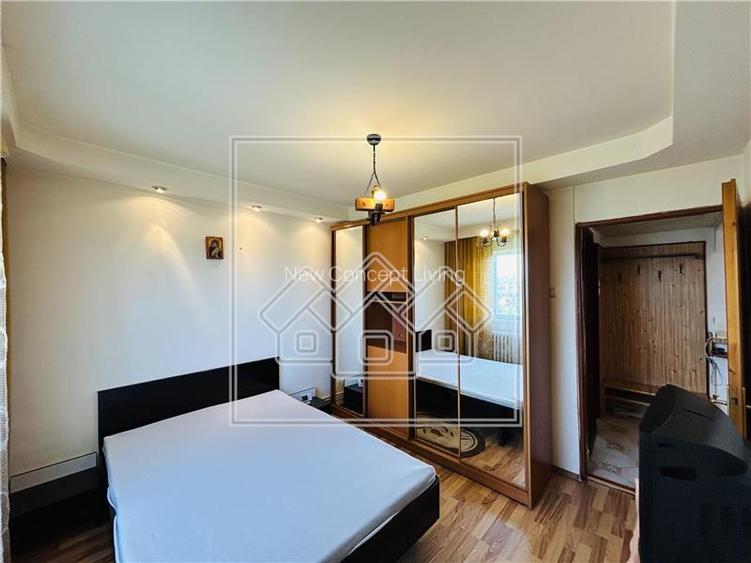 Apartament de vanzare in Sibiu - 2 camere, balcon - Etaj 3/4 - 8