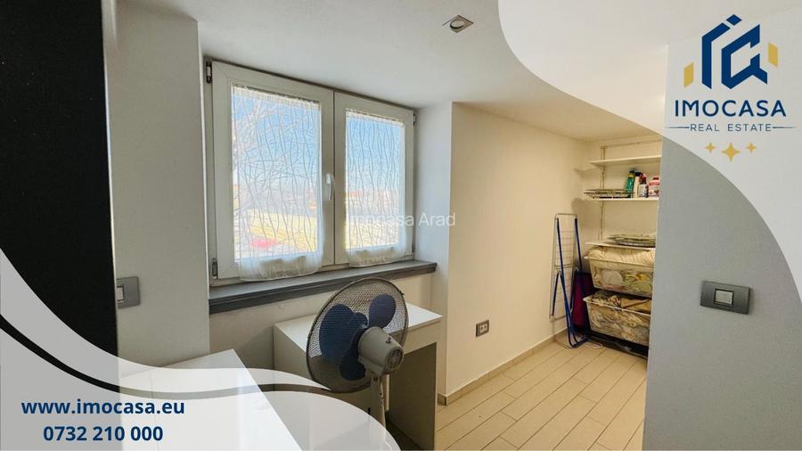 De vânzare Apartament, farmec istoric în Piața Mică Arad clădire 1920 - 16