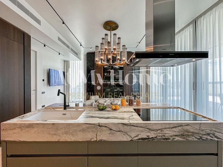 Penthouse Ultra Luxury cu 5 camere,  complet renovat,2 parcari,boxa,terase 195mp - 21