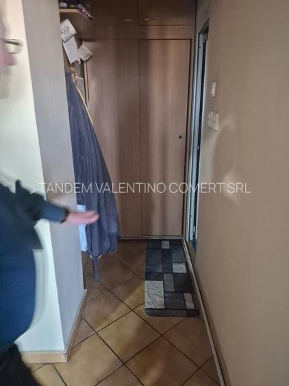 Crangasi stradal , 2 minute metrou - 4