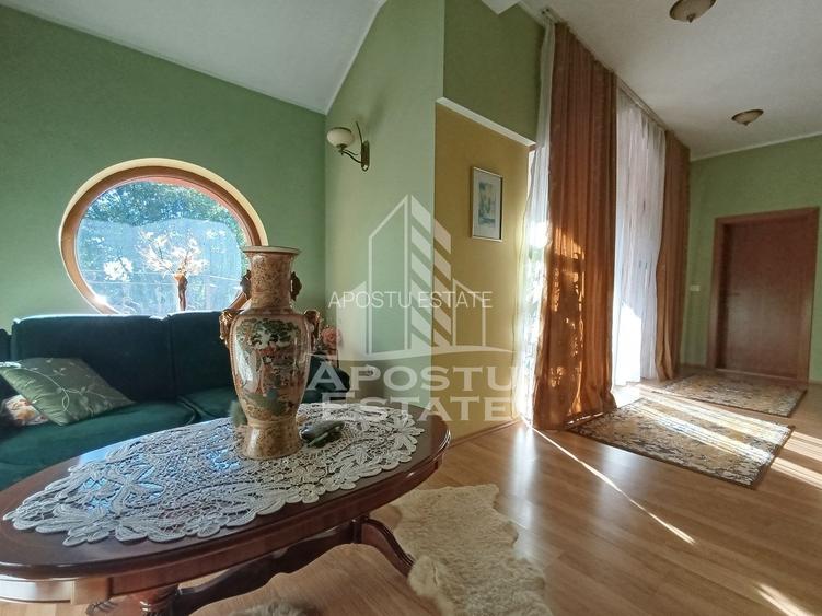 Casa Individuala impresionanta, curte bine amenajata, zona Semicentral - 6