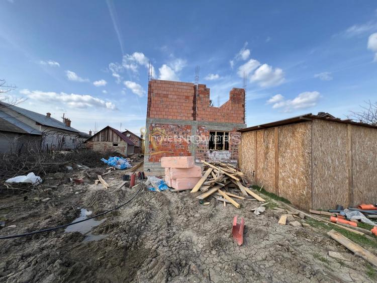 Vilă modernă P+1 | 4 dormitoare | 1300mp teren | Pompă căldură |45 min București - 4