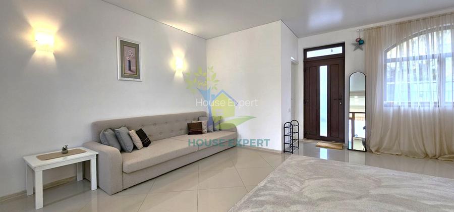 Vila cocheta (triplex), 3 camere, terasa, curte - Corbeanca Parc - 9