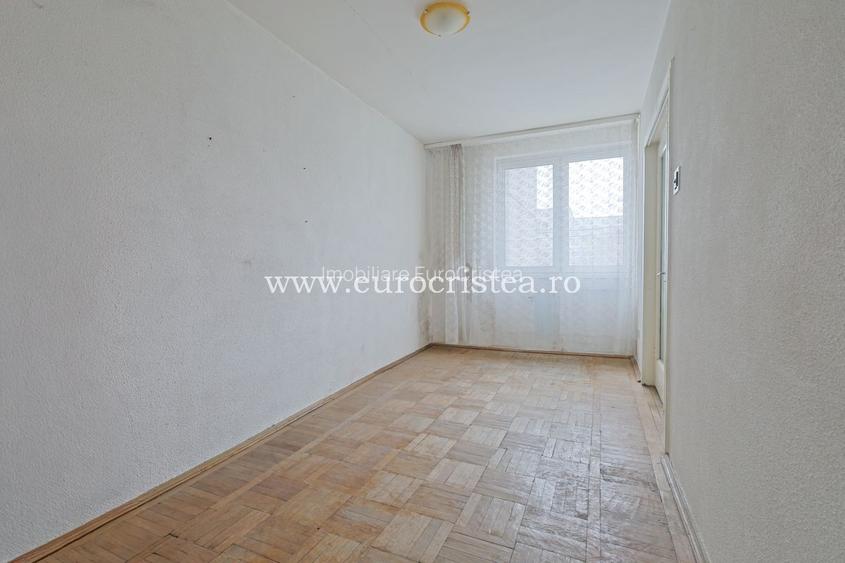 Apartament cu 4 camere de vânzare în Centru Vechi, Mangalia - 300m de plajă - 5