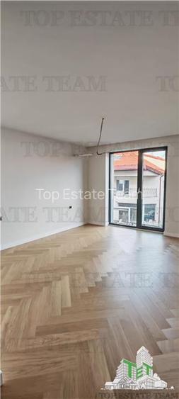 Apartament de 3 camere , cu finisaje premium, 90mp, toate utilitatile, piscina, - 24