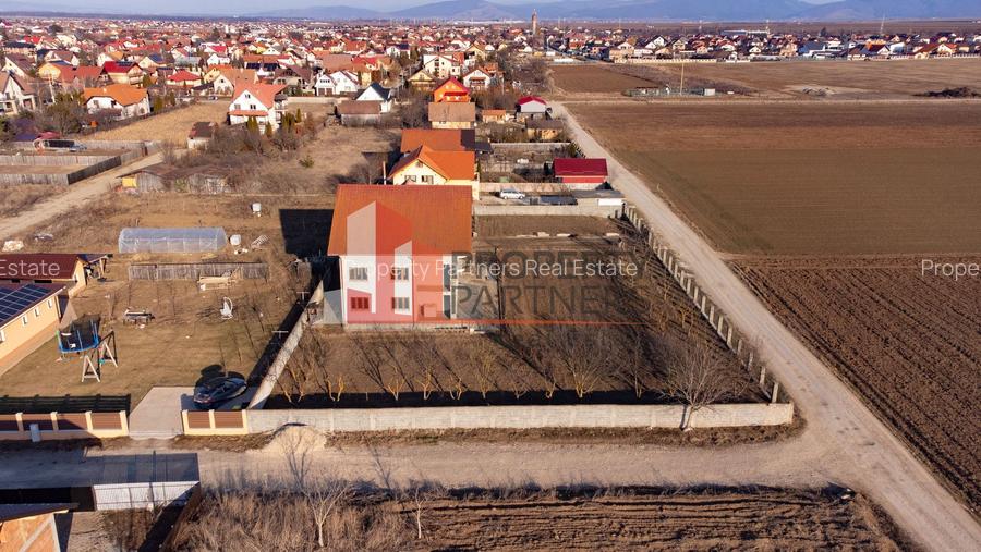 Casa cu teren 1500 mp in Harman - 12