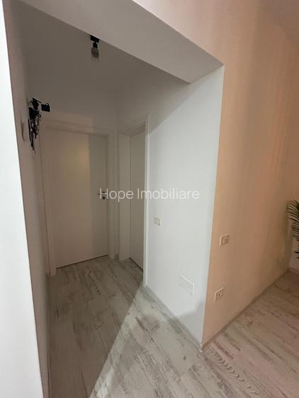Grand Kristal - 2 camere , loc de parcare inclus - 6