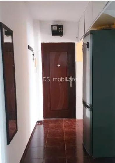 2 CAMERE, TAKE IONESCU! - 4