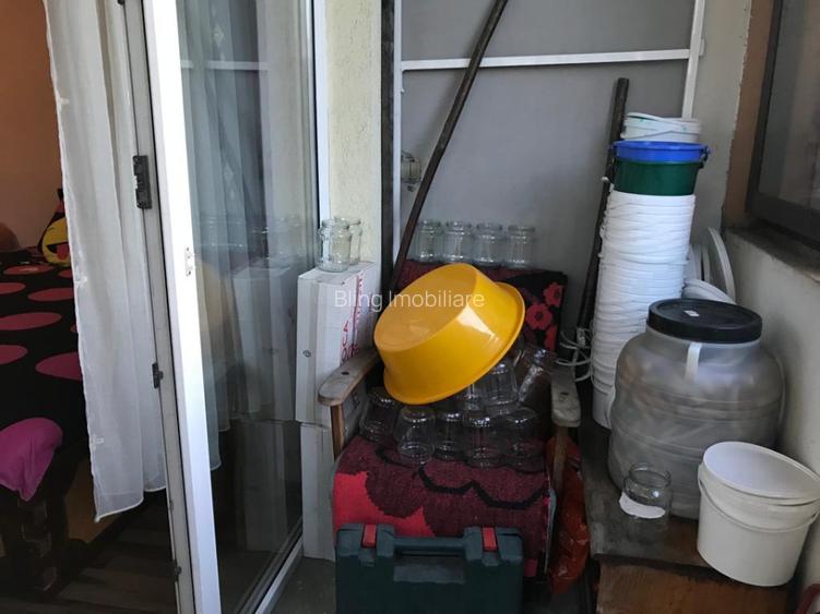 Apartament cu 3 camere, 64 mp, balcon, zona Florilor - 6