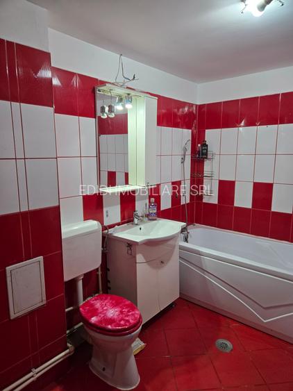 Vanzare 3 Camere Miliari, Metrou Pacii, Piata Apusului - 11
