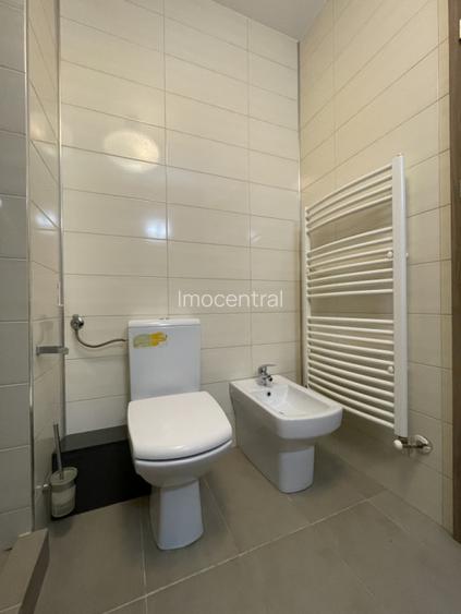 Apartament 2 camere si garaj in Riviera Residence - 8