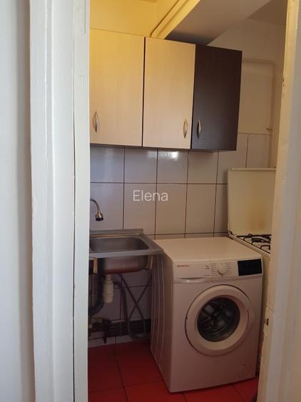 P.f.  vând garsonieră Olimp,  23 mp, 53k  - 9