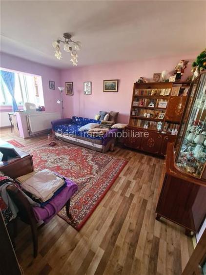 Apartament 2 camere decomandat Astra Carpatilor - 3