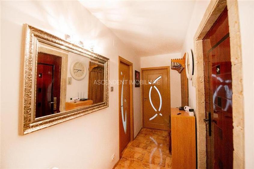 Apartament luminos cu 2 camere decomandate, Rasnov, Brasov. - 15