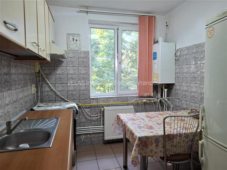 Apartament 2 camere, et 3, CT, mobilat si utilat, Gara - 7