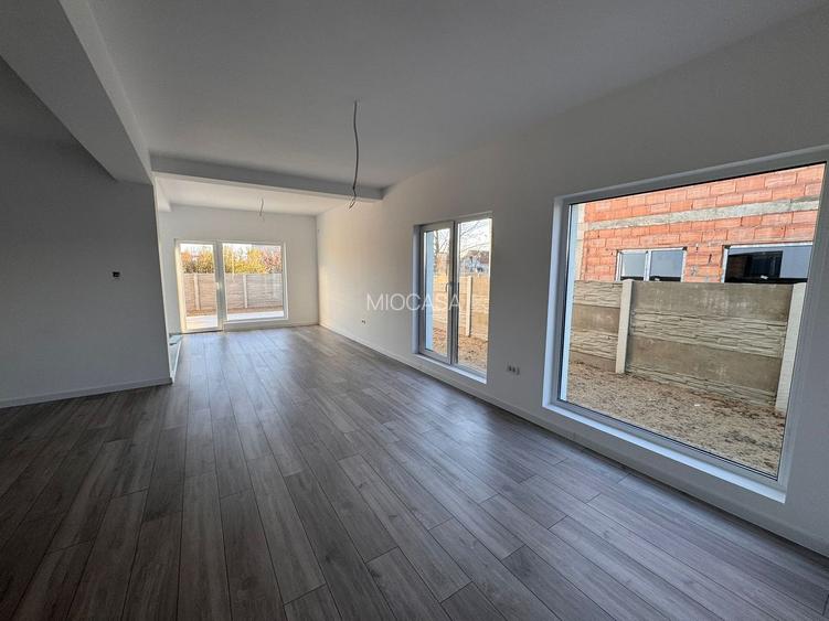 Duplex Nou - Mosnita. 4 camere. la Cheie.  Asfalt. Pozitie excelenta. - 7