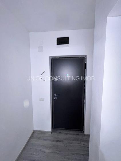 DRISTOR apartament renovat complet ,peste drum de park lake - 15