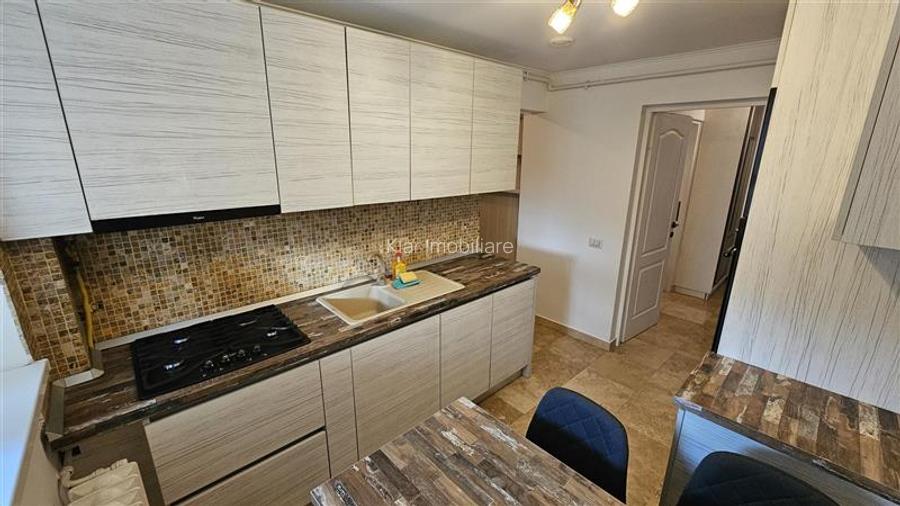 Apartament 3 camere 64mp,Gheorgheni, str. Detunata - 17