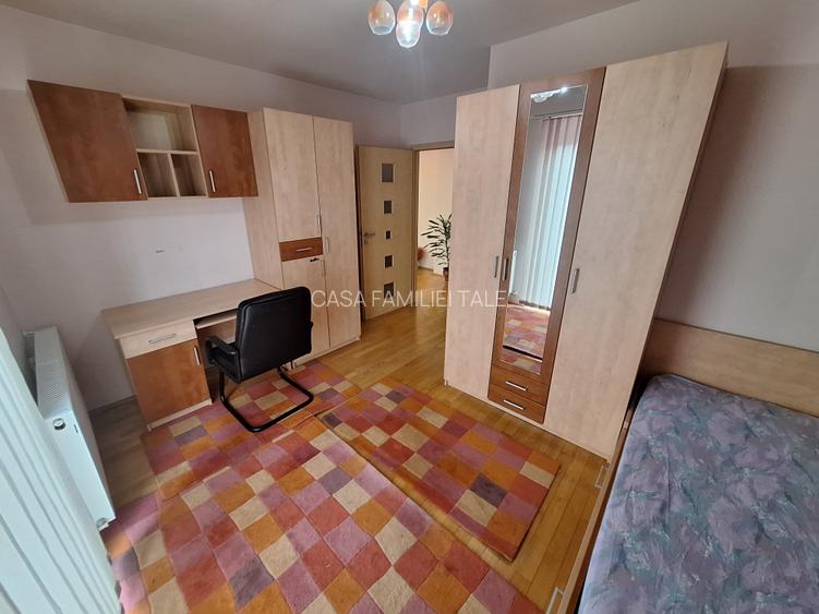 Ap cu 3 camere Et 3 in Bloc nou Zona Lipovei - 9