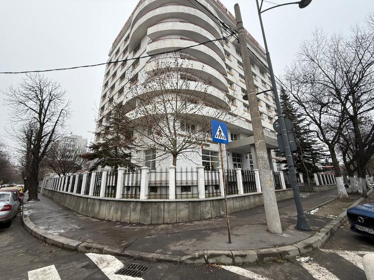 Garsonieră Timpuri Noi gură de metrou - 40