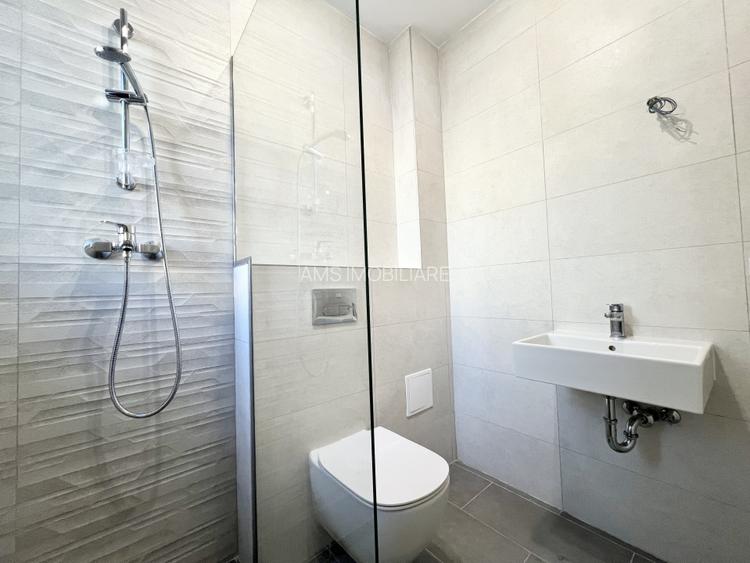 SUPERB / PARTIAL MOBILAT / GRADINA - 17