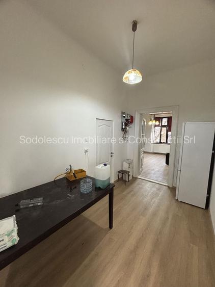 Apartament 2 camere,curte comuna/4 proprietari - 11