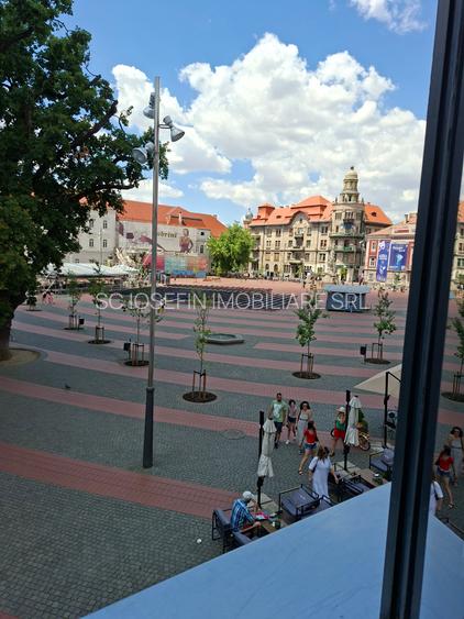 Piata  Libertăți,  pt birou sau locuit - 2