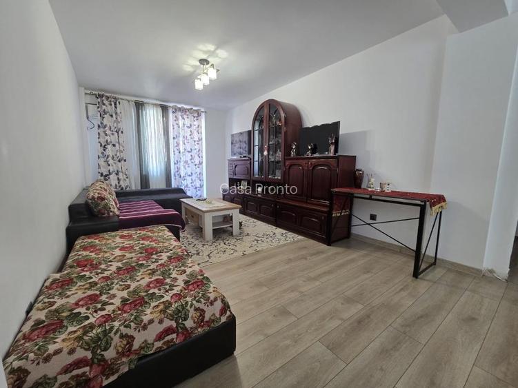 De vanzare Apartament 3 camere, zona Centru. - 6