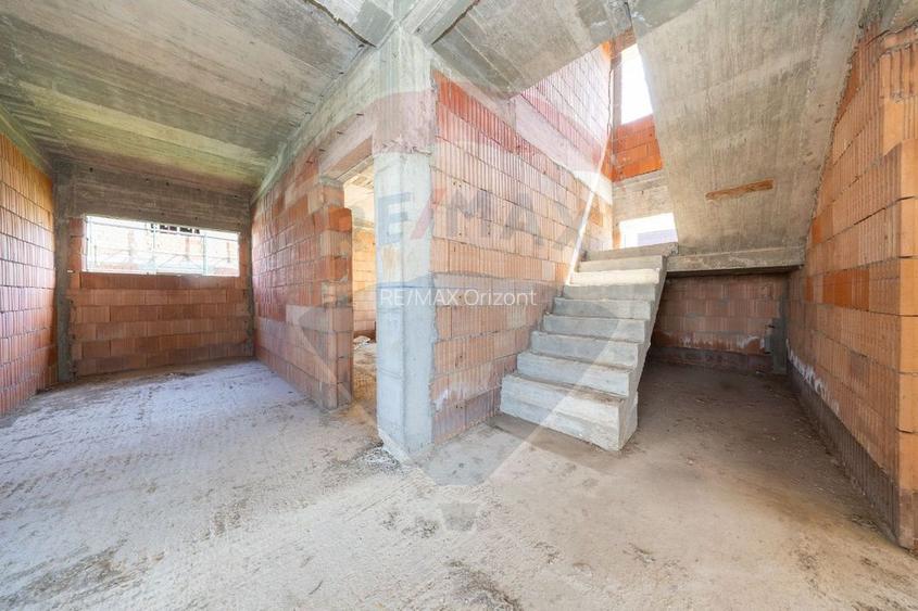 Vilă modernă P+1 în Ghimbav | 330 mp utili | Teren 815 mp - la roșu - 16