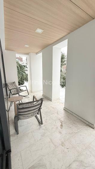 Apartament 2 dormitoare cu gradina mobilat - 11