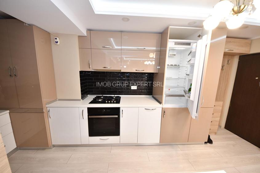 2 camere, zona Centru -complet mobilat, CT, etaj intermediar, liber ! - 5