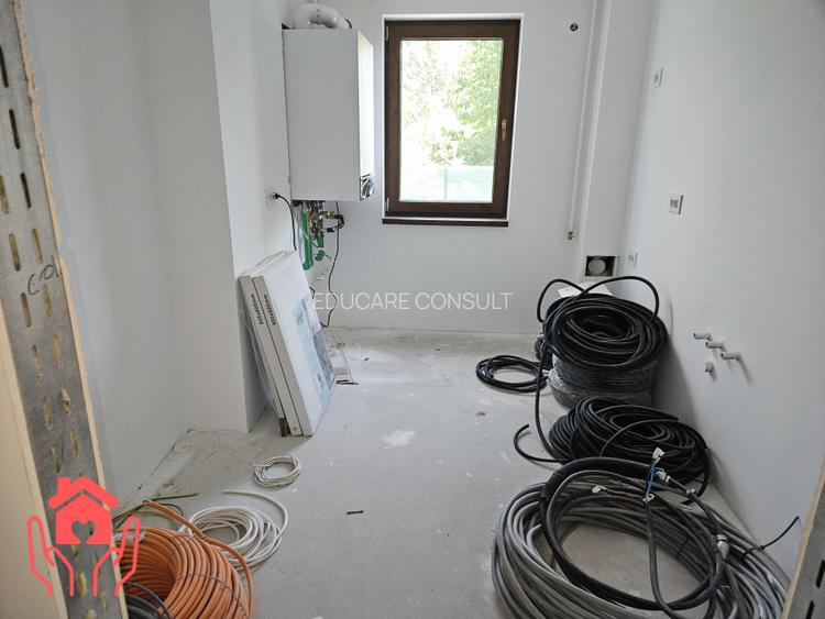 Aeroportul Baneasa-Natura, liniste si relaxare in curtea privata! - 12