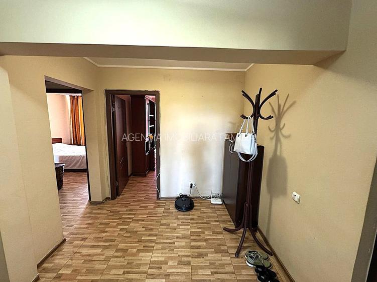 70.000 Euro 3 camere, liber, decomandat, zona Gradina Publica - 6